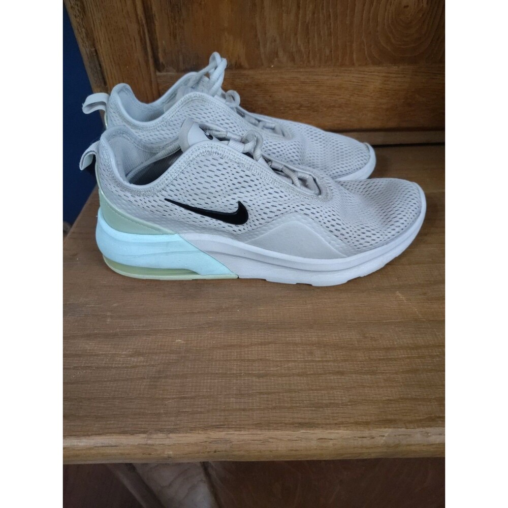 Nike Womens Air Max Motion 2 CI6518-001 Gray Running Shoes Sneakers Size 8